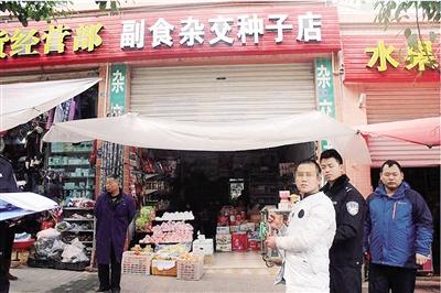 犯罪嫌疑人指認現(xiàn)場。